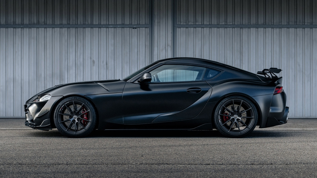 GR-Supra-A90-Final-Edition-stilstaand-linker-zijaanzicht-exterieur